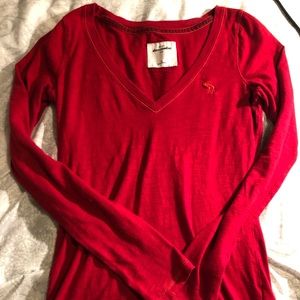Abercrombie KIDS XL red, v-neck long sleeve.
